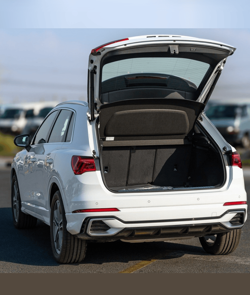 AudiQ32025-3