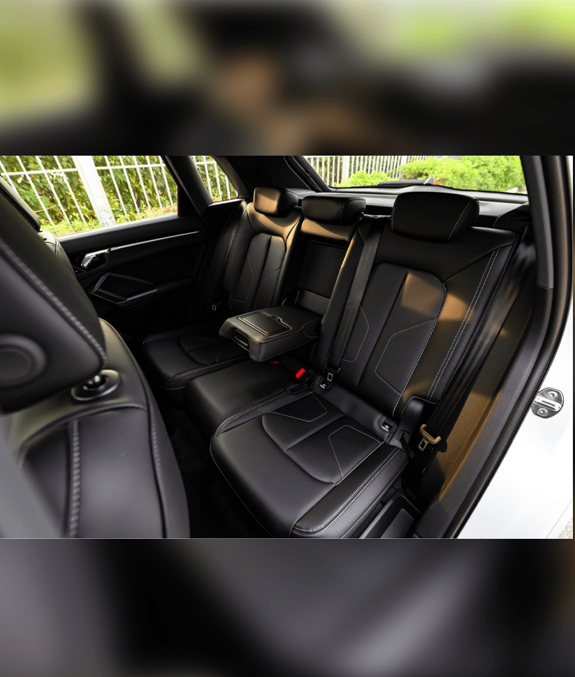 AudiQ32025-9