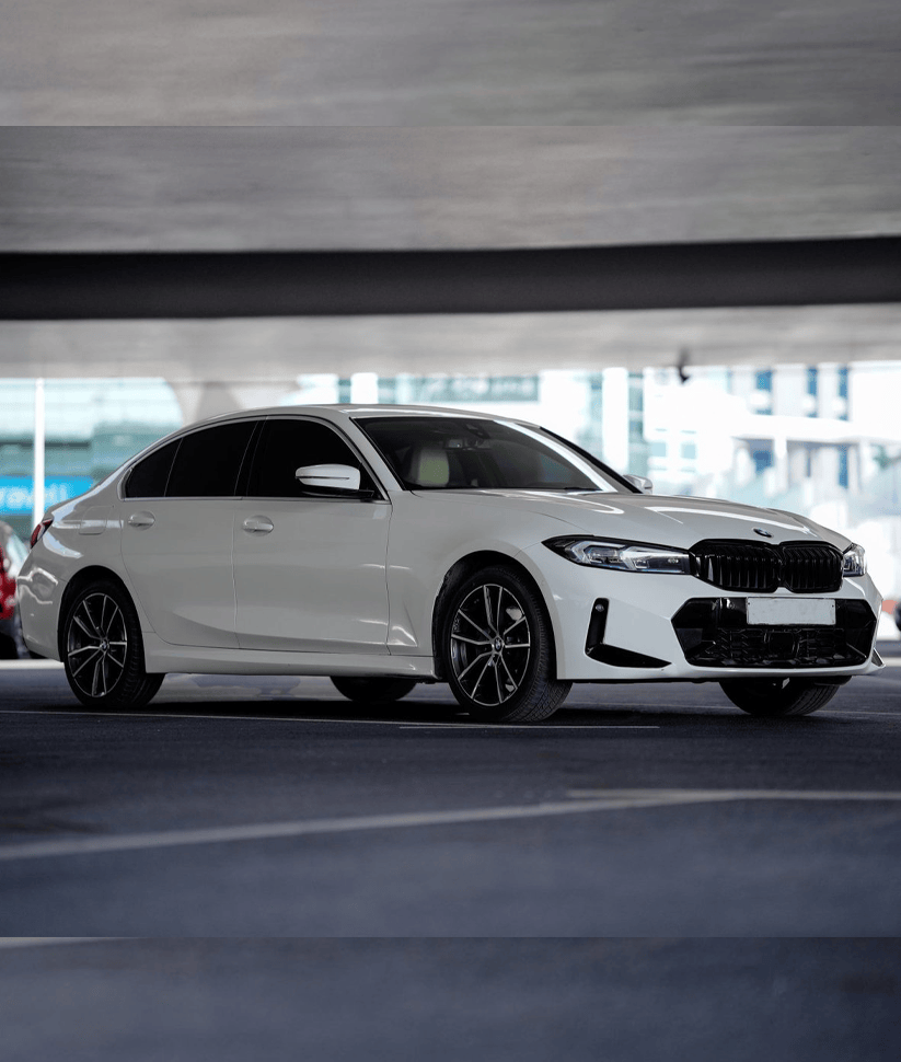 BMW330i2021-4