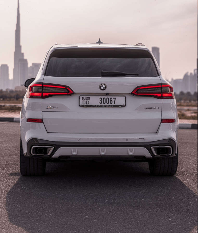 BMWX5-4