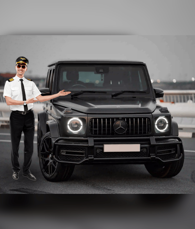 LandRoverDefender2023withDriver