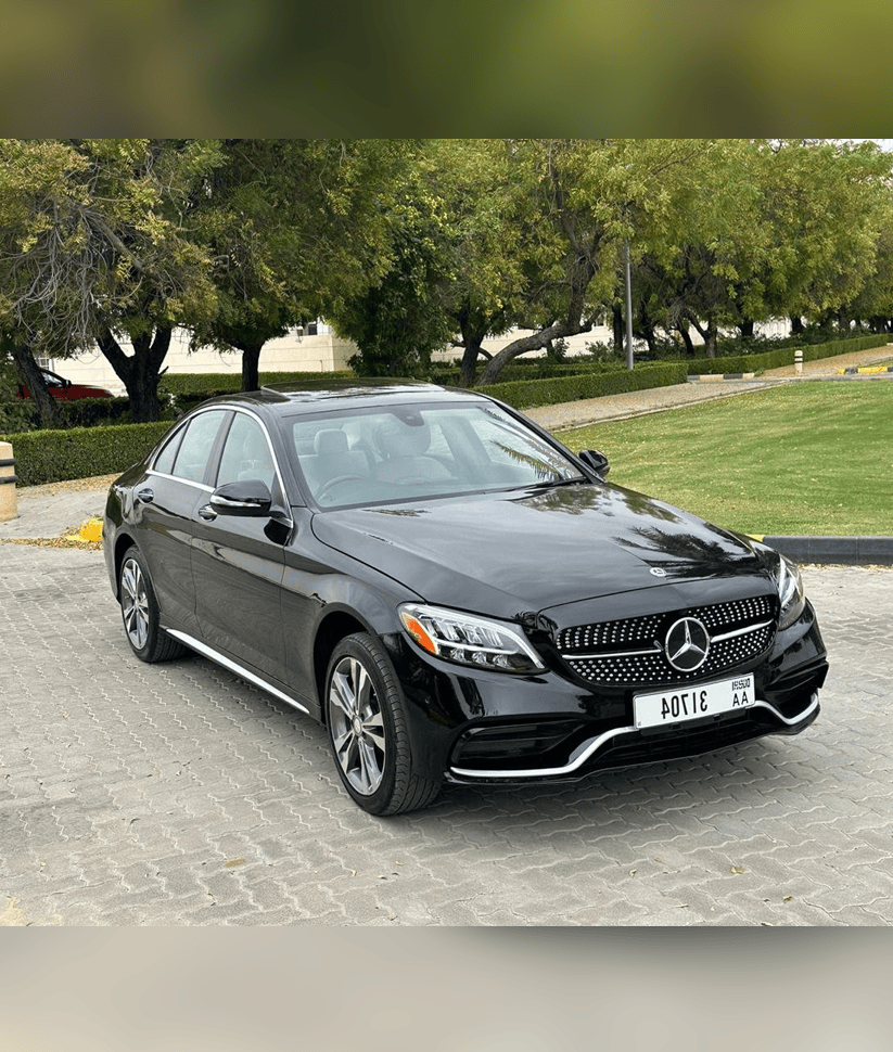 MercedesBenzC3002021-1