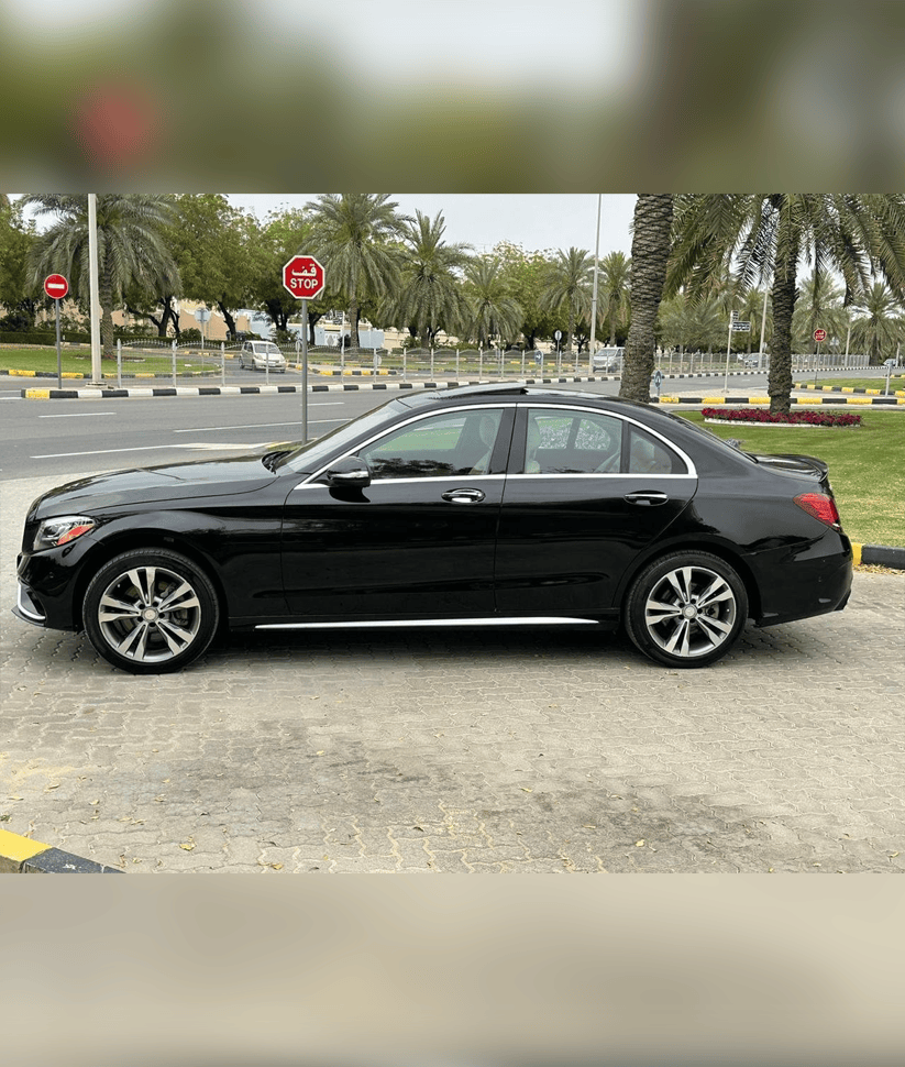 MercedesBenzC3002021-3