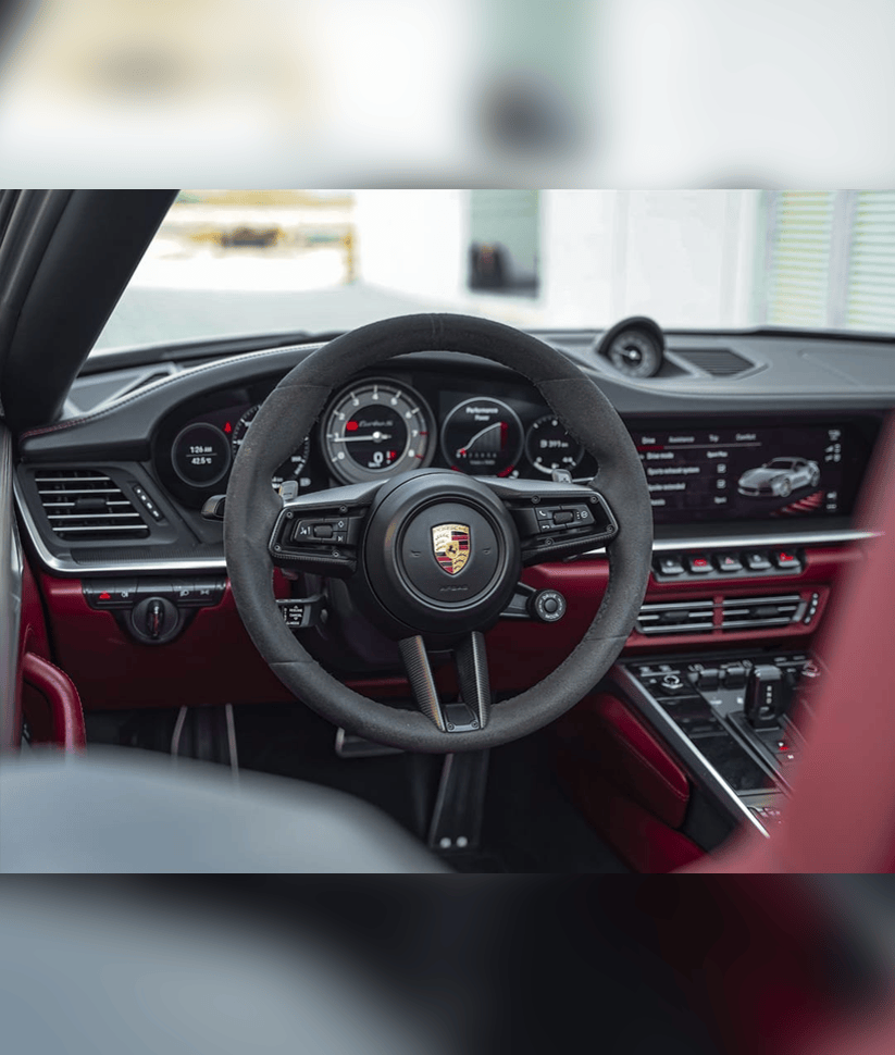 Porsche911TurboS2024GCC-7